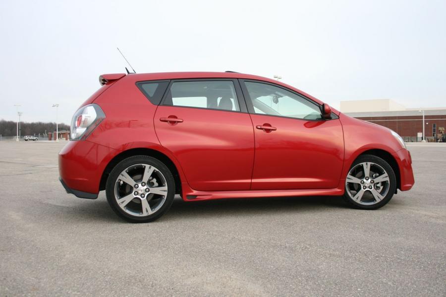  Pontiac Vibe GT 2009 года  (фото 22 из 42)